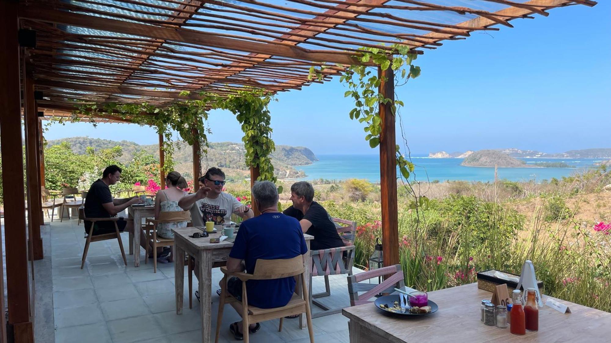 Lobster Bay Lombok Hotel Awang Bagian luar foto