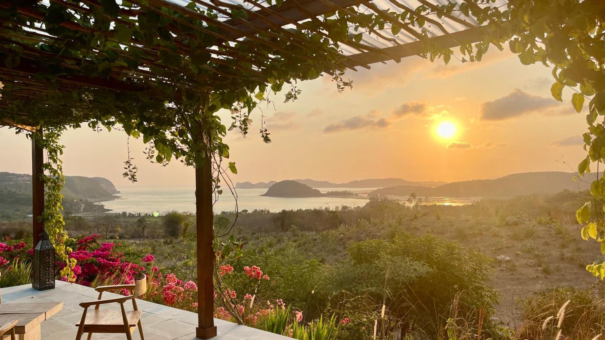 Lobster Bay Lombok Hotel Awang Bagian luar foto