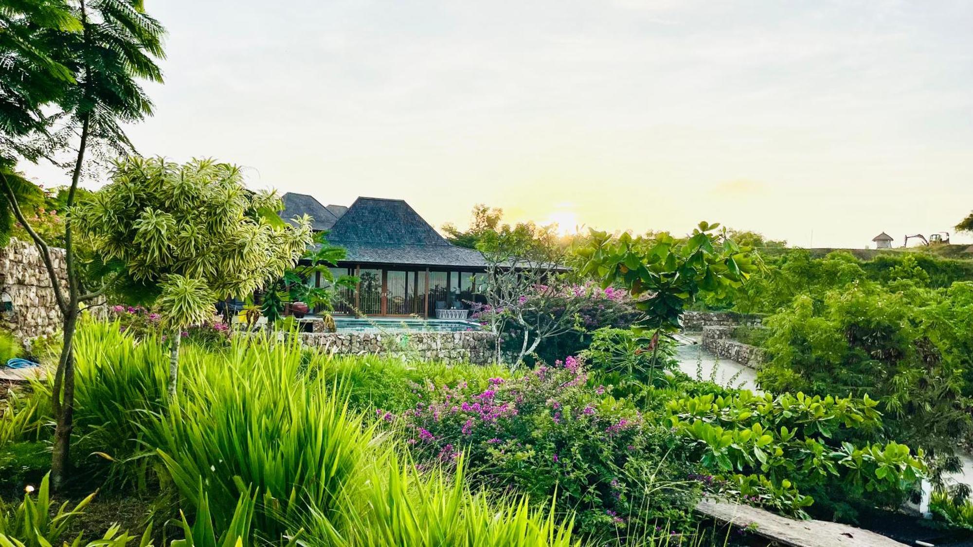Lobster Bay Lombok Hotel Awang Bagian luar foto