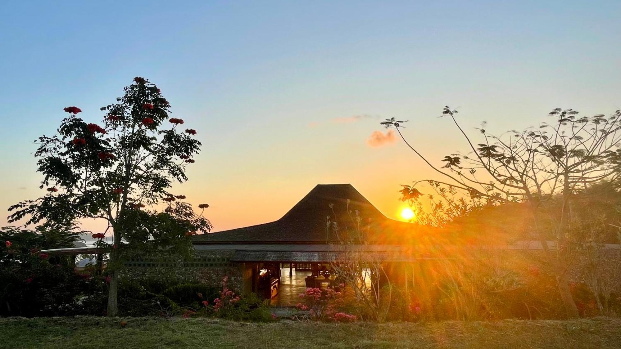 Lobster Bay Lombok Hotel Awang Bagian luar foto
