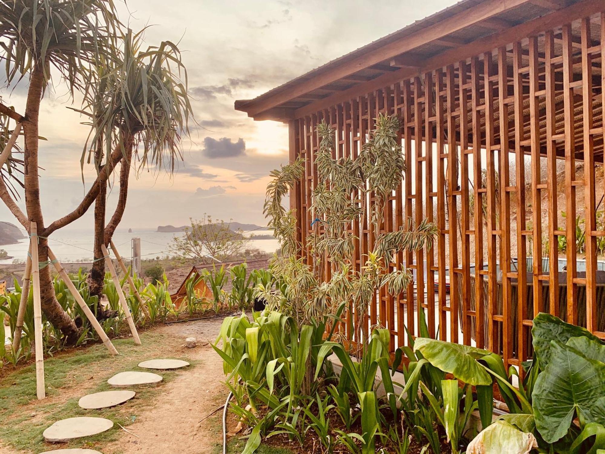 Lobster Bay Lombok Hotel Awang Bagian luar foto