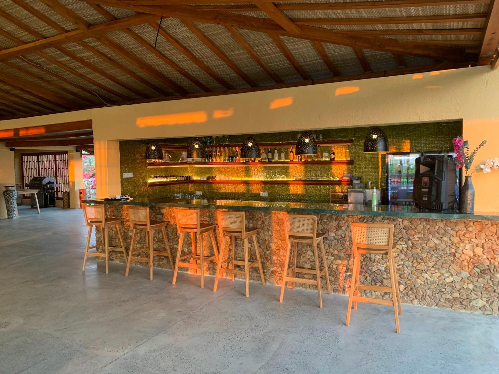 Lobster Bay Lombok Hotel Awang Bagian luar foto